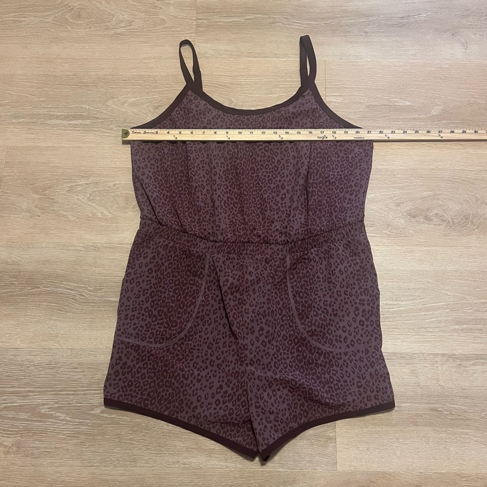 Torrid Stretch Woven Active Romper With Pockets Plus Size 1 US Size 14/16 - Picture 9 of 12